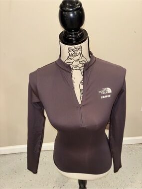 Skims X The NorthFace Long Sleeve Phoenix Top, Women’s Size X-Small, NWT
